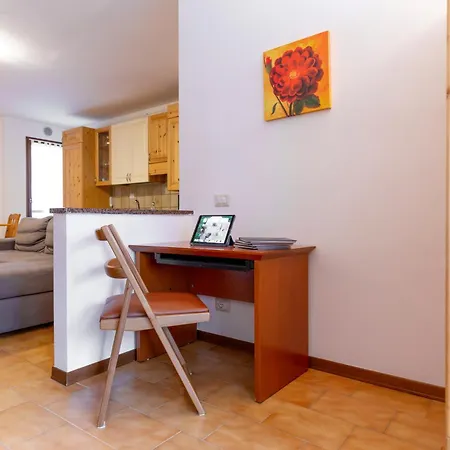 Holiday home Val Taleggio Nel X8 Persone Con Camino E Wifi